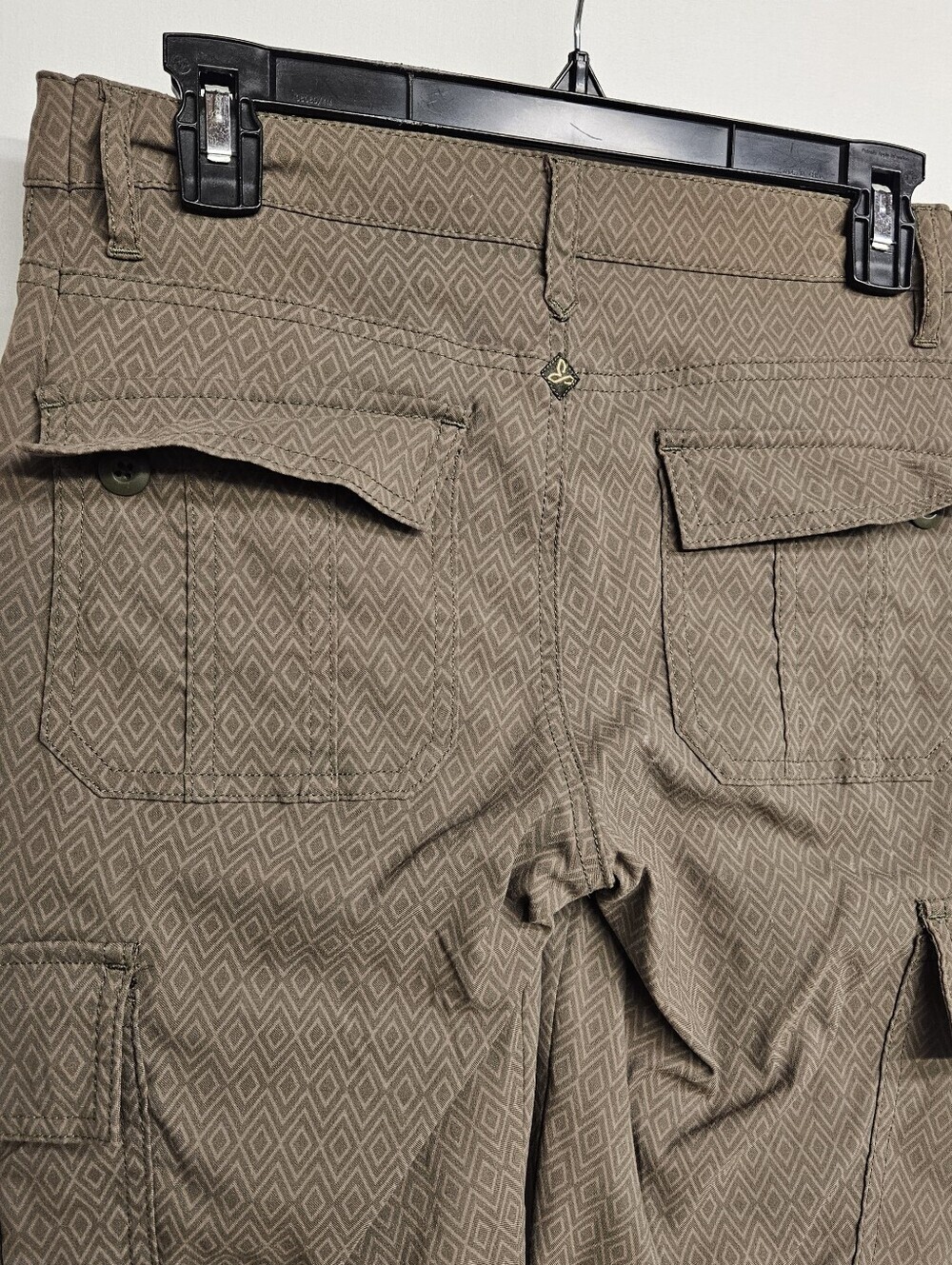 Prana Meme Pants  Women’s Size 4 Green Gray Outdoors Cargo Diamond Print - Picture 4 of 12